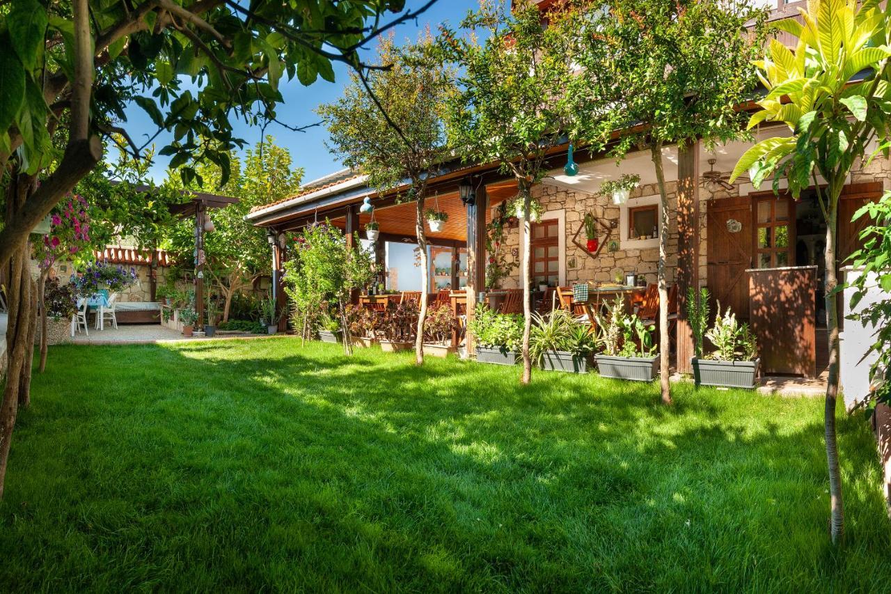 Flores Hotel Alaçatı Exterior foto